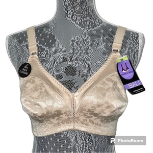 Bali 36B Comfort Design Double Support Spa Closure Wire Free bra. New with tags!